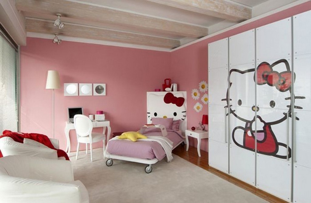 Modern Girls bedroom design with hello kitty