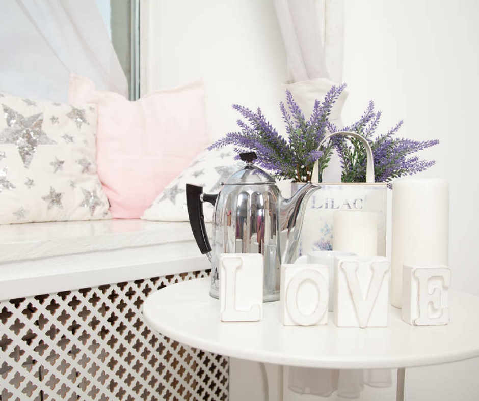 Cute things to decorate your room with